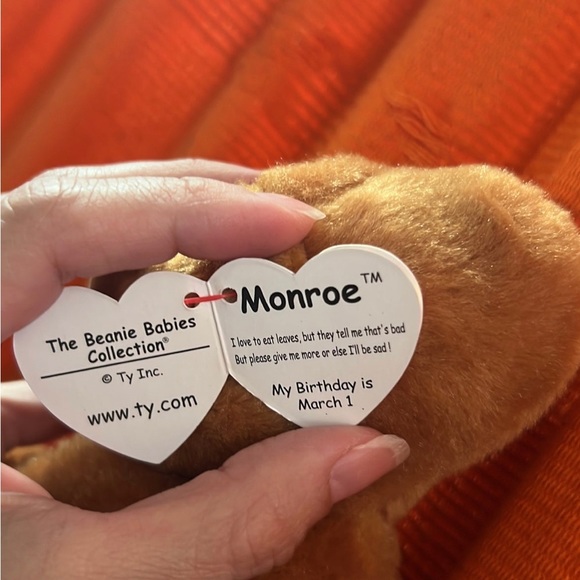 Ty Beanie Boo Monroe - Picture 5 of 6